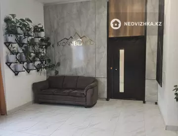 3-комнатная квартира, этаж 11 из 19, 107 м², миниатюра 7