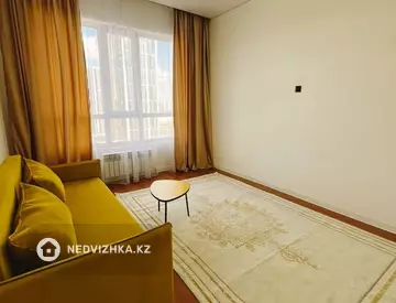 2-комнатная квартира, этаж 8 из 20, 45 м², миниатюра 12
