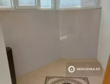 2-комнатная квартира, этаж 9 из 22, 68 м², миниатюра 10