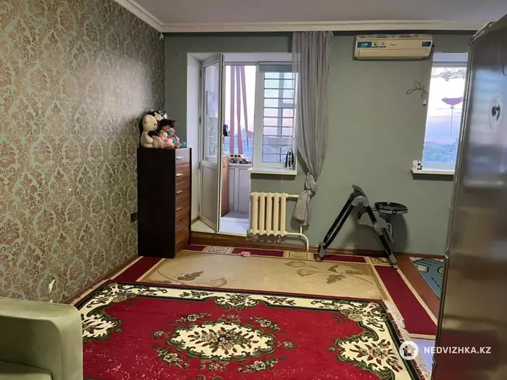 2-комнатная квартира, этаж 9 из 10, 48 м², фотография 5