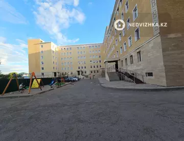 3-комнатная квартира, этаж 1 из 6, 113 м², миниатюра 2