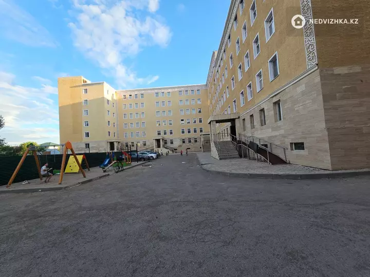 3-комнатная квартира, этаж 1 из 6, 113 м², фотография 2