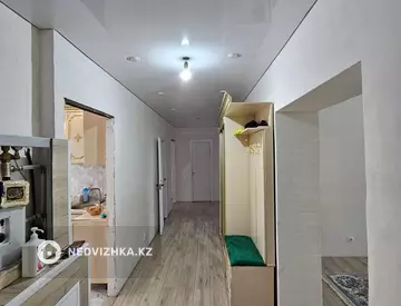 3-комнатная квартира, этаж 1 из 6, 113 м², миниатюра 1
