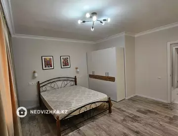 2-комнатная квартира, этаж 7 из 12, 83 м², миниатюра 5
