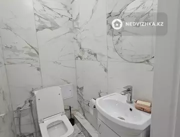 2-комнатная квартира, этаж 7 из 12, 83 м², миниатюра 10