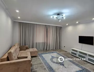 2-комнатная квартира, этаж 7 из 12, 83 м², миниатюра 12