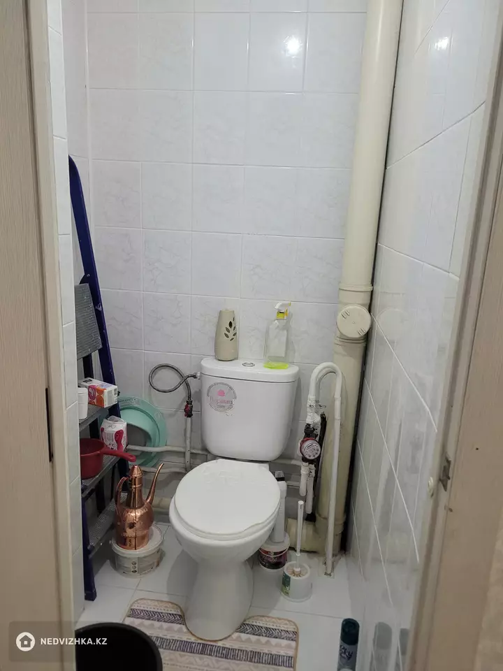 2-комнатная квартира, этаж 4 из 4, 49 м², фотография 3