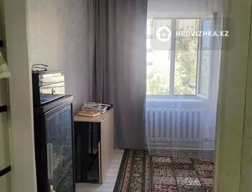 2-комнатная квартира, этаж 4 из 4, 49 м²