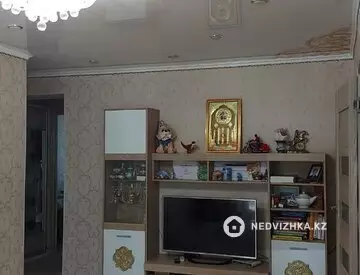 3-бөлмелі пәтер, қабат 3 барлық қабат саны 3, 60 м², 8-нобай