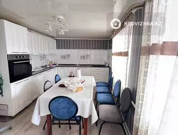 4-комнатная часть дома, 7 соток, 150 м²
