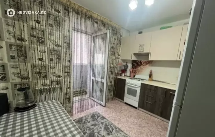 1-комнатная квартира, этаж 6 из 9, 38 м², фотография 5