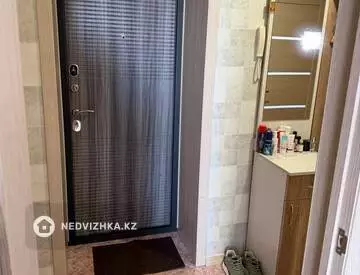 1-комнатная квартира, этаж 6 из 9, 38 м², миниатюра 12