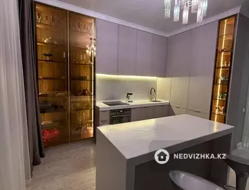3-комнатная квартира, этаж 23 из 23, 141 м², миниатюра 10