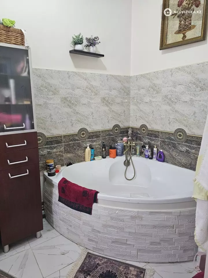 4-бөлмелі үй, 3 соттық, 160 м², 3-фотосурет