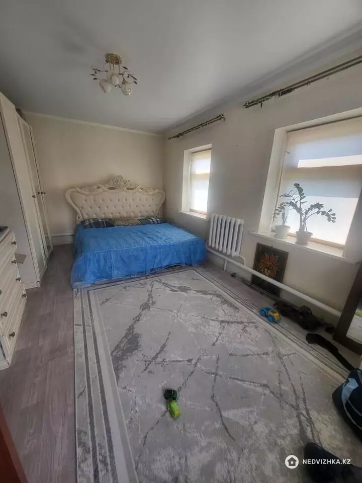 4-комнатный дом, 6 соток, 70 м², фотография 2