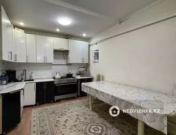 4-комнатная дача, 25 соток, 10 м²