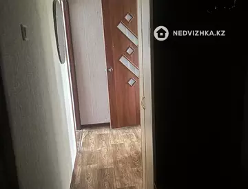 2-комнатная квартира, этаж 4 из 5, 48 м², миниатюра 6