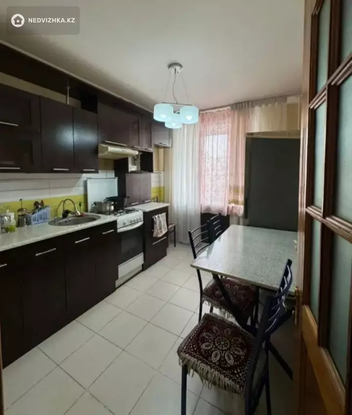 4-комнатная квартира, этаж 4 из 9, 78 м², фотография 4