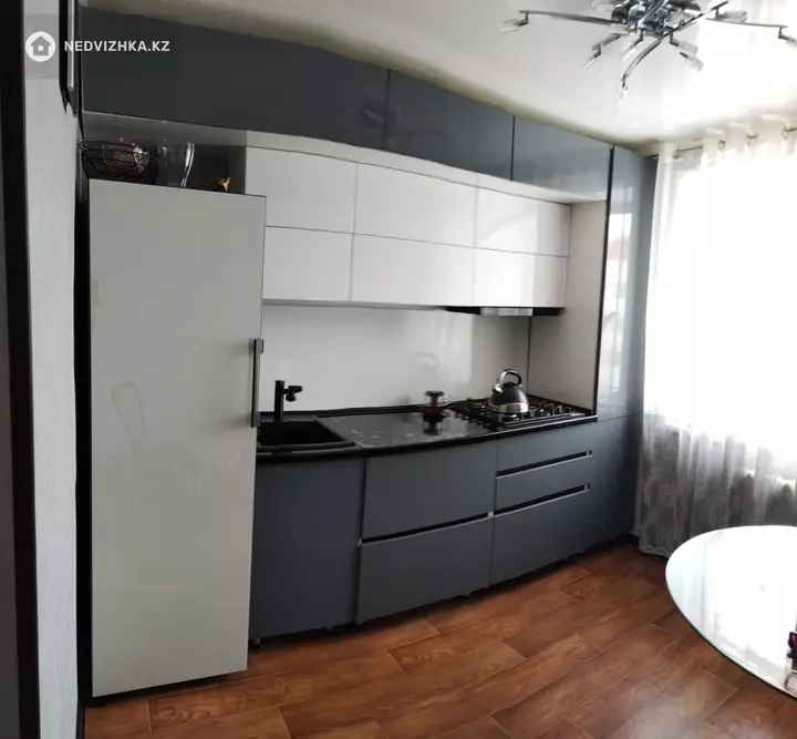1-комнатная квартира, этаж 5 из 5, 50 м², фотография 3