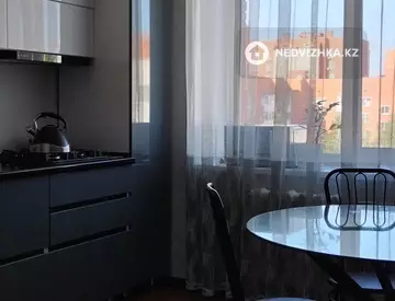1-комнатная квартира, этаж 5 из 5, 50 м², миниатюра 6