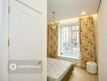 2-комнатная квартира, этаж 2 из 12, 36 м², миниатюра 9