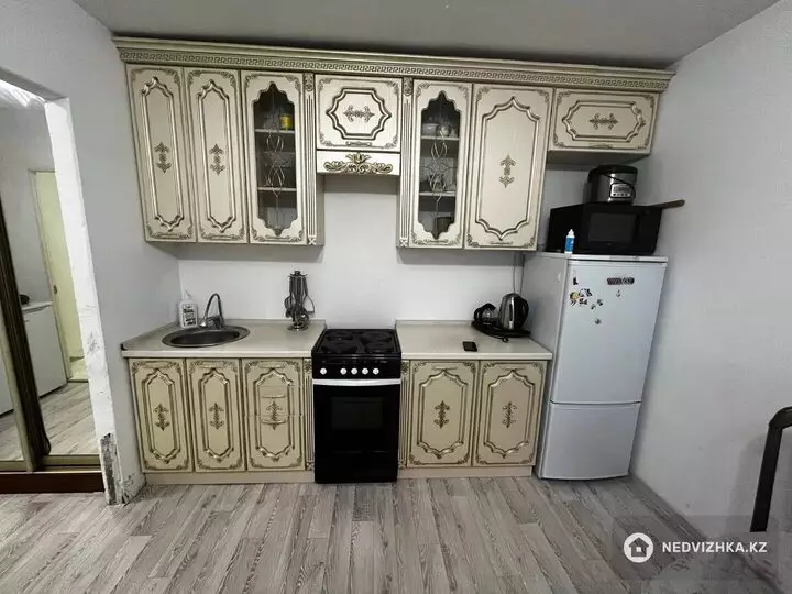 2-комнатная квартира, этаж 5 из 6, 43 м², фотография 3