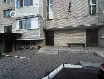 2-комнатная квартира, этаж 5 из 6, 43 м², миниатюра 10