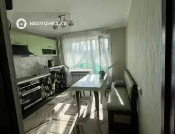 3-комнатная квартира, этаж 2 из 6, 80 м², миниатюра 4