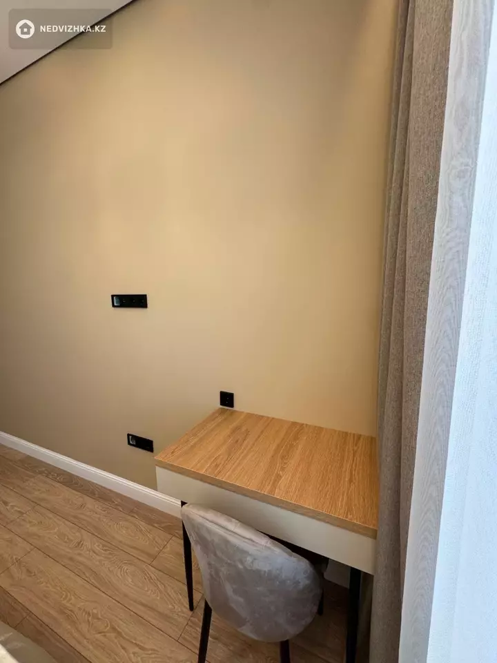2-комнатная квартира, этаж 21 из 22, 53 м², фотография 4