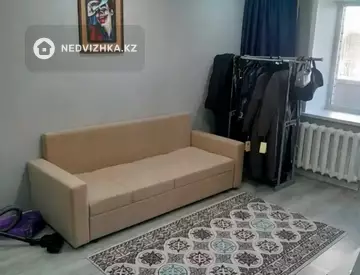 3-комнатная квартира, этаж 6 из 10, 77 м², миниатюра 5