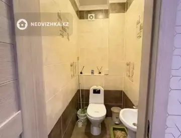 2-комнатная квартира, этаж 4 из 9, 64 м², миниатюра 7