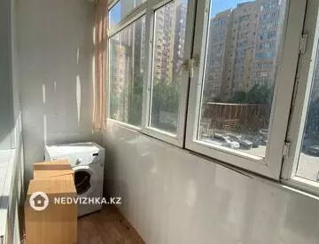 1-комнатная квартира, этаж 2 из 9, 50 м², миниатюра 4