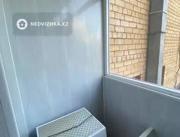 1-комнатная квартира, этаж 2 из 9, 50 м², миниатюра 6
