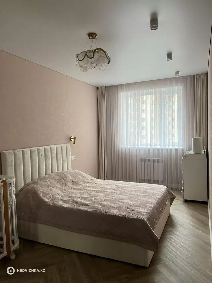 2-комнатная квартира, этаж 4 из 9, 54 м², фотография 5