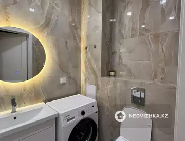 2-комнатная квартира, этаж 4 из 9, 54 м², миниатюра 2