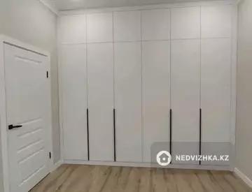 1-комнатная квартира, этаж 5 из 12, 38 м², миниатюра 8