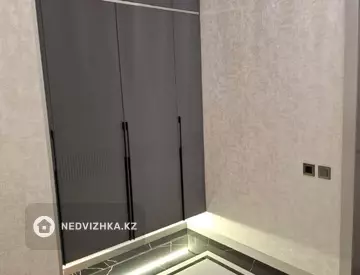 3-комнатная квартира, этаж 2 из 4, 130 м², миниатюра 9