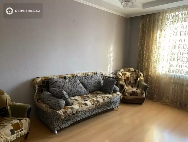2-комнатная квартира, этаж 2 из 3, 45 м², На длительный срок, фотография 2