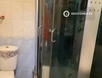 2-комнатная квартира, этаж 2 из 3, 45 м², На длительный срок