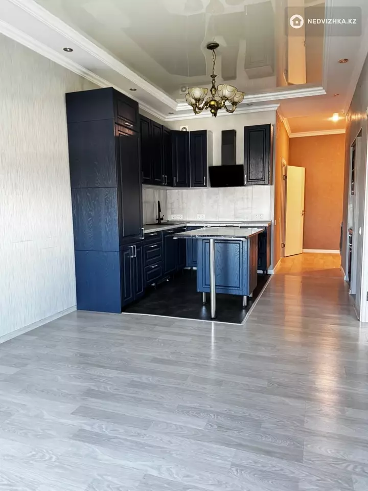 3-комнатная квартира, этаж 7 из 12, 83 м², фотография 3