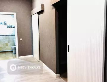3-комнатная квартира, этаж 7 из 12, 83 м², миниатюра 6