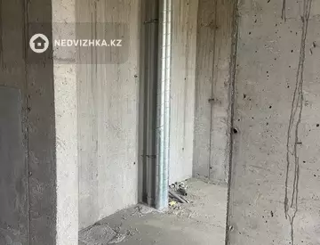 4-комнатная квартира, этаж 3 из 6, 115 м², миниатюра 7