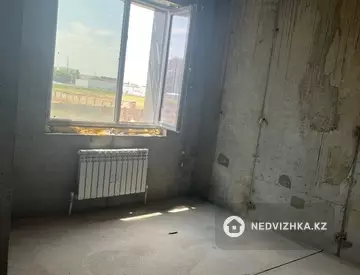 4-комнатная квартира, этаж 3 из 6, 115 м², миниатюра 10