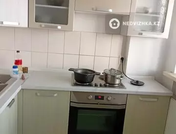 2-комнатная квартира, этаж 11 из 18, 81 м²