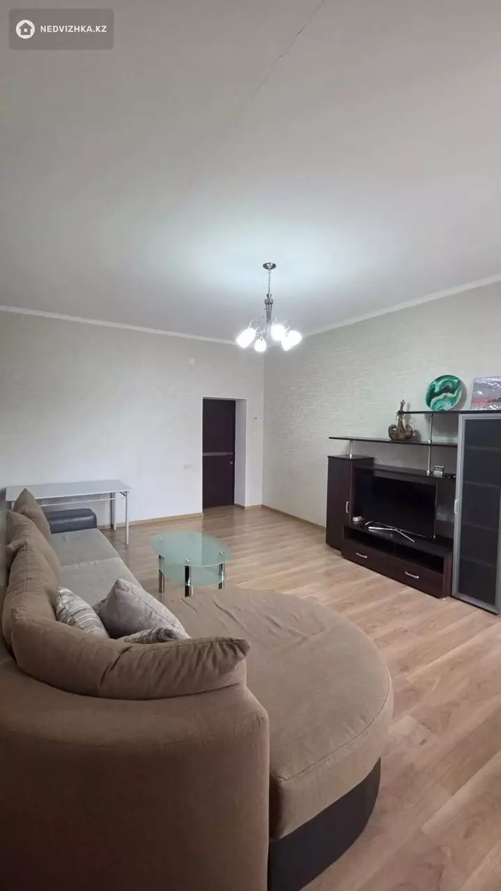 4-комнатная квартира, этаж 4 из 7, 136 м², фотография 5