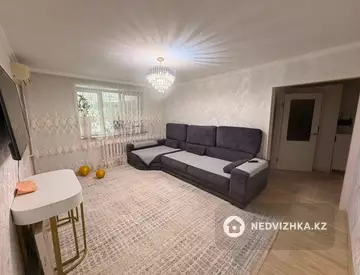3-комнатная квартира, этаж 2 из 5, 66 м², миниатюра 4