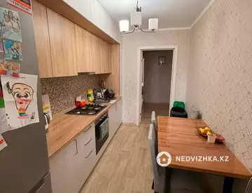 3-комнатная квартира, этаж 2 из 5, 66 м², миниатюра 6