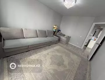2-комнатная квартира, этаж 7 из 9, 40 м², миниатюра 6