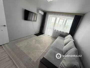 2-комнатная квартира, этаж 7 из 9, 40 м², миниатюра 9