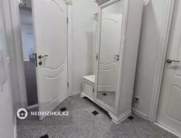 5-бөлмелі үй, 7.5 соттық, 180 м², На длительный срок, 10-нобай